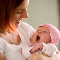 Логотип компании Фамилитет, семейный центр